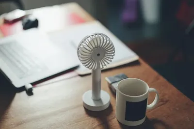 Can You Bring A Fan On A Plane (Guidelines, Regulations, And Tips) Can You Bring A Fan On A Plane (Guidelines, Regulations, And Tips)