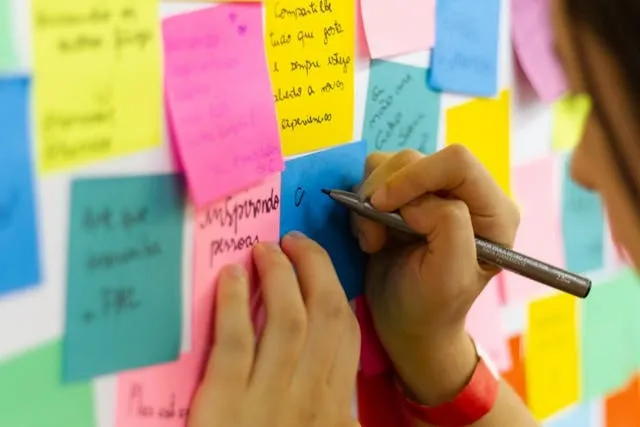Who Invented Post It Notes? Adhesive Mistake, Office Icon, And Sticky Reminder Who Invented Post It Notes? Adhesive Mistake, Office Icon, And Sticky Reminder