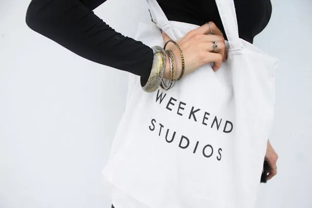 How To Customize A Tote Bag? Unique DIY Style Ideas, Painting Tips, And Embroidery
