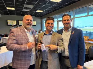 ImprintNow.Com - Full Color Collapsible