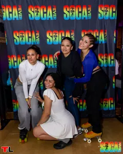 ImprintNow.Com - Adjustable Stand Banners