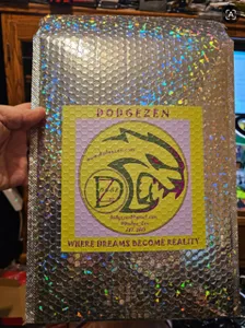 ImprintNow.Com - Custom Holographic Bubble Mailer