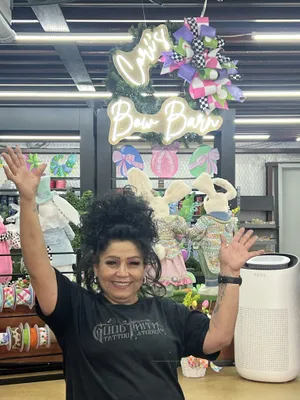 Custom Neon Sign - Highlighting Mrs Cori and her bow station for custom hand made bows