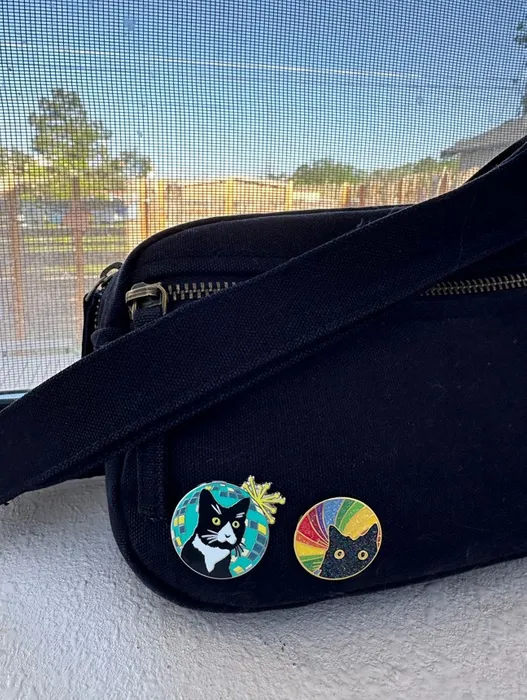 ImprintNow.Com - Hard Enamel Pin