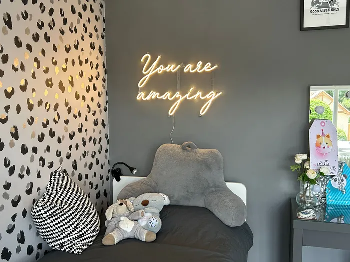 ImprintNow.Com - Custom Neon Sign