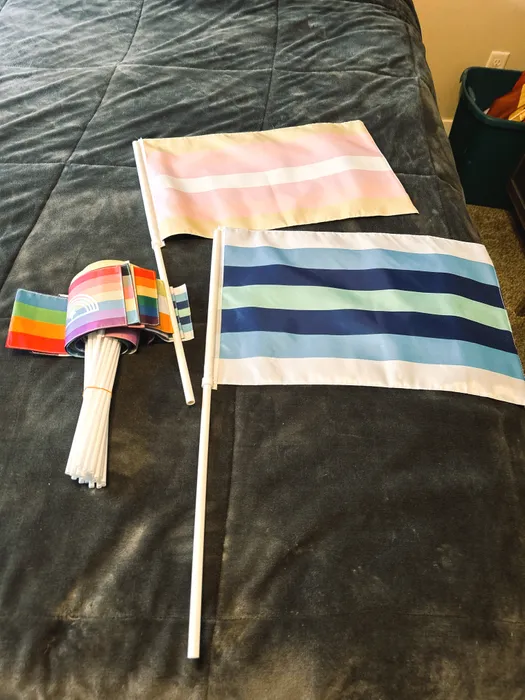 ImprintNow.Com - Custom Hand Flags