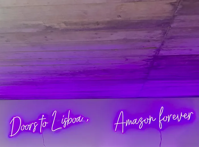 ImprintNow.Com - Custom Neon Sign