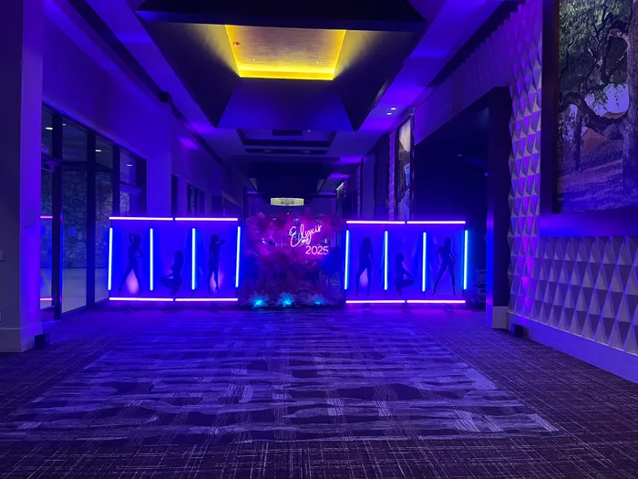 ImprintNow.Com - Custom Neon Sign