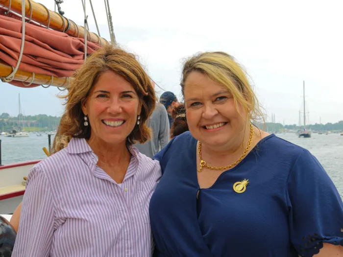 ImprintNow.Com - Custom 3D Lapel Pins