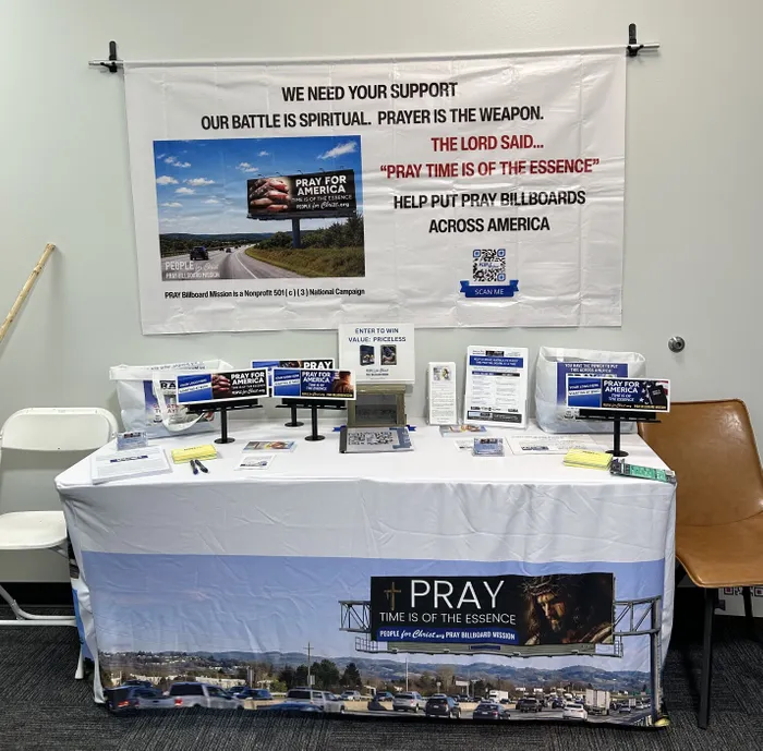 ImprintNow.Com - Custom Vinyl Banners
