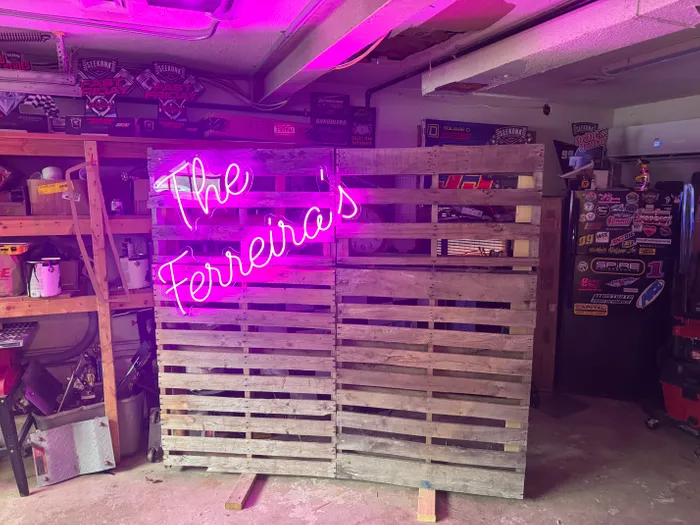 ImprintNow.Com - Custom Neon Sign