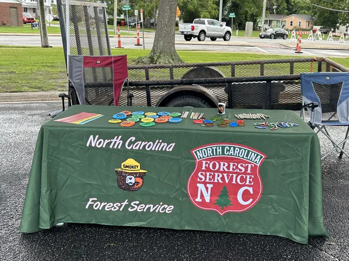 AirFreshenersNow.Com - Custom Rectangle Table Covers