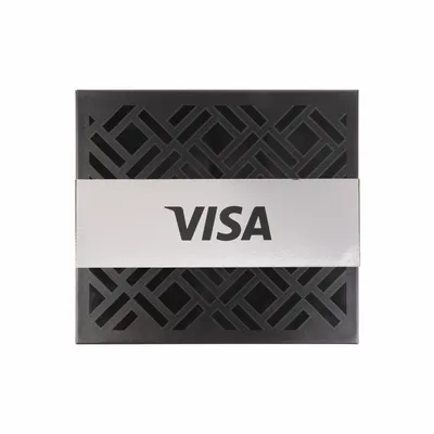 Small Deluxe Gift Box with Silver Band