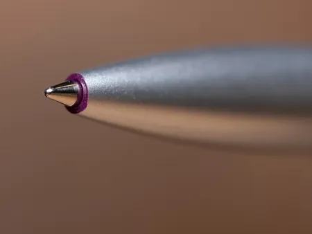 Gel Pen Vs Ballpoint: Body Design, Smoothness, And Writing Consistency