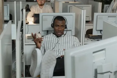 What Are Stress Balls Made Of? Materials, Shells, Texture, Durability, And Safety