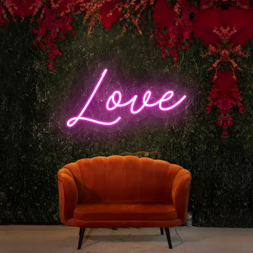 Dreamy Love Neon Sign - Imprint Now