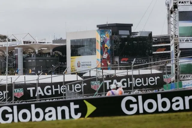 sponsor boards at an event for how to display sponsors at an event